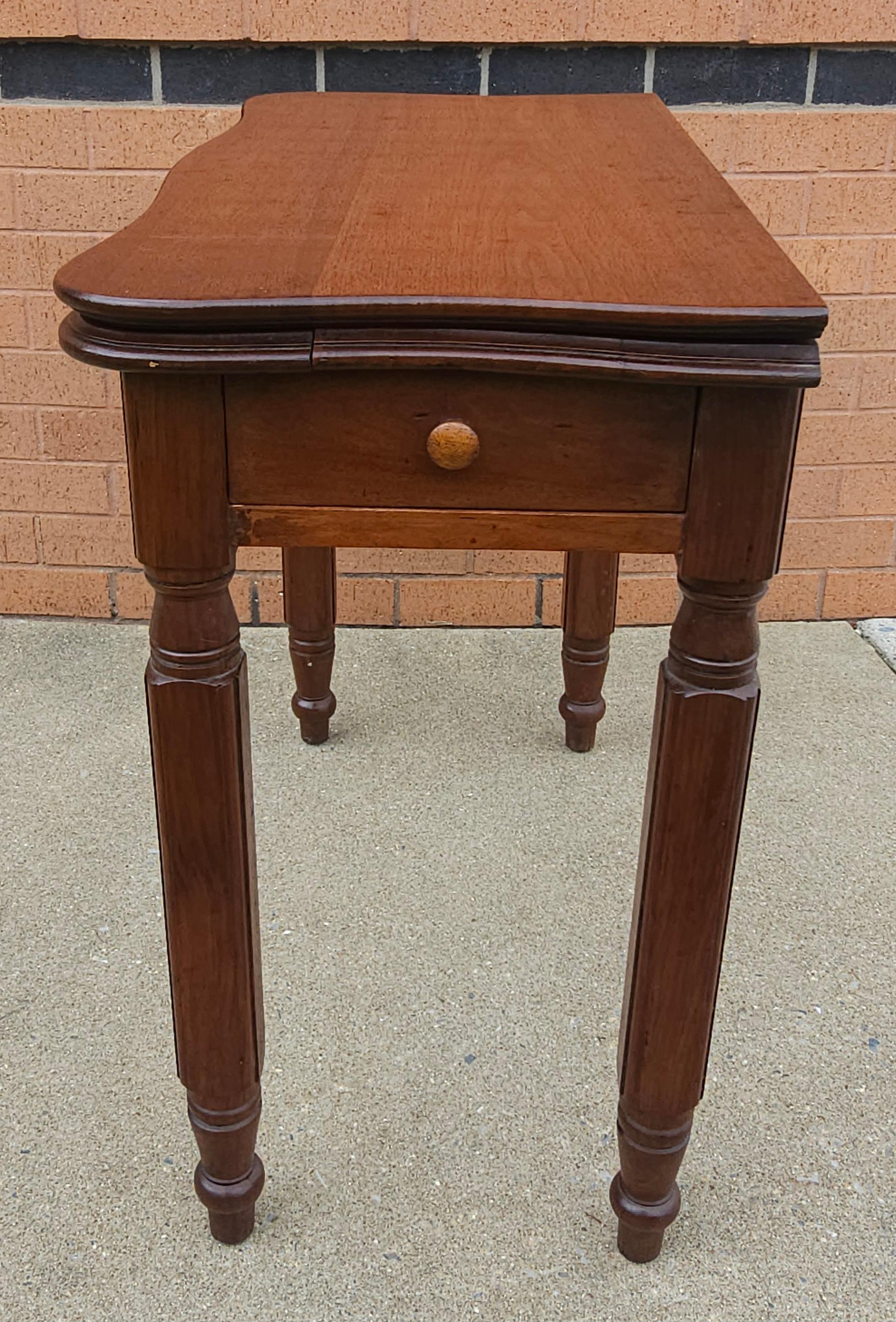 19th Century Victorian Rococo Style Walnut Serpentine Fold-Top Tea Table For Sale 2