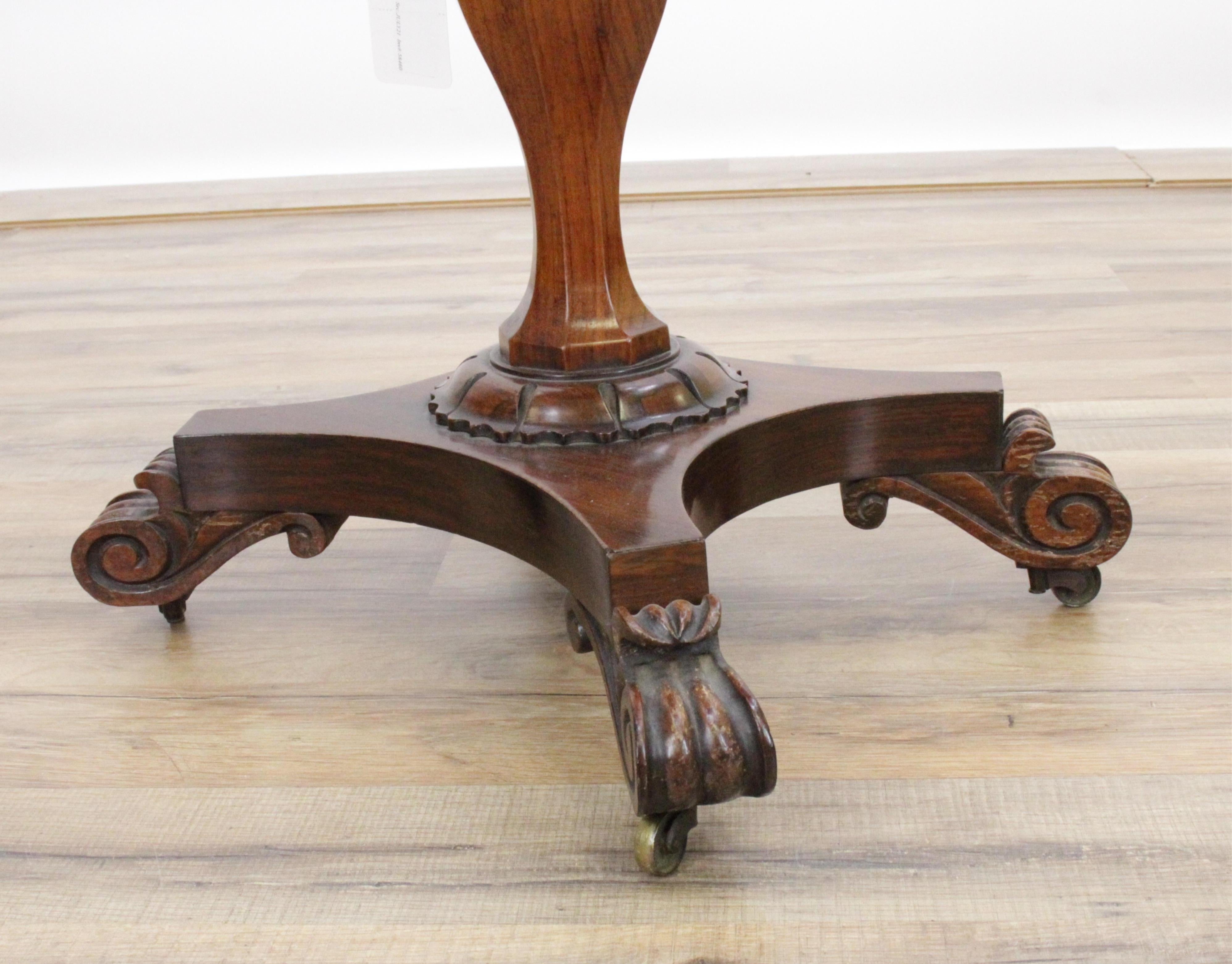 English 19th Century Victorian Rosewood Sewing Table with Carved Decoration For Sale