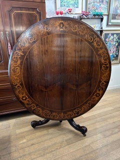 19th Century Victorian Rosewood Tilt-Top Dining Table