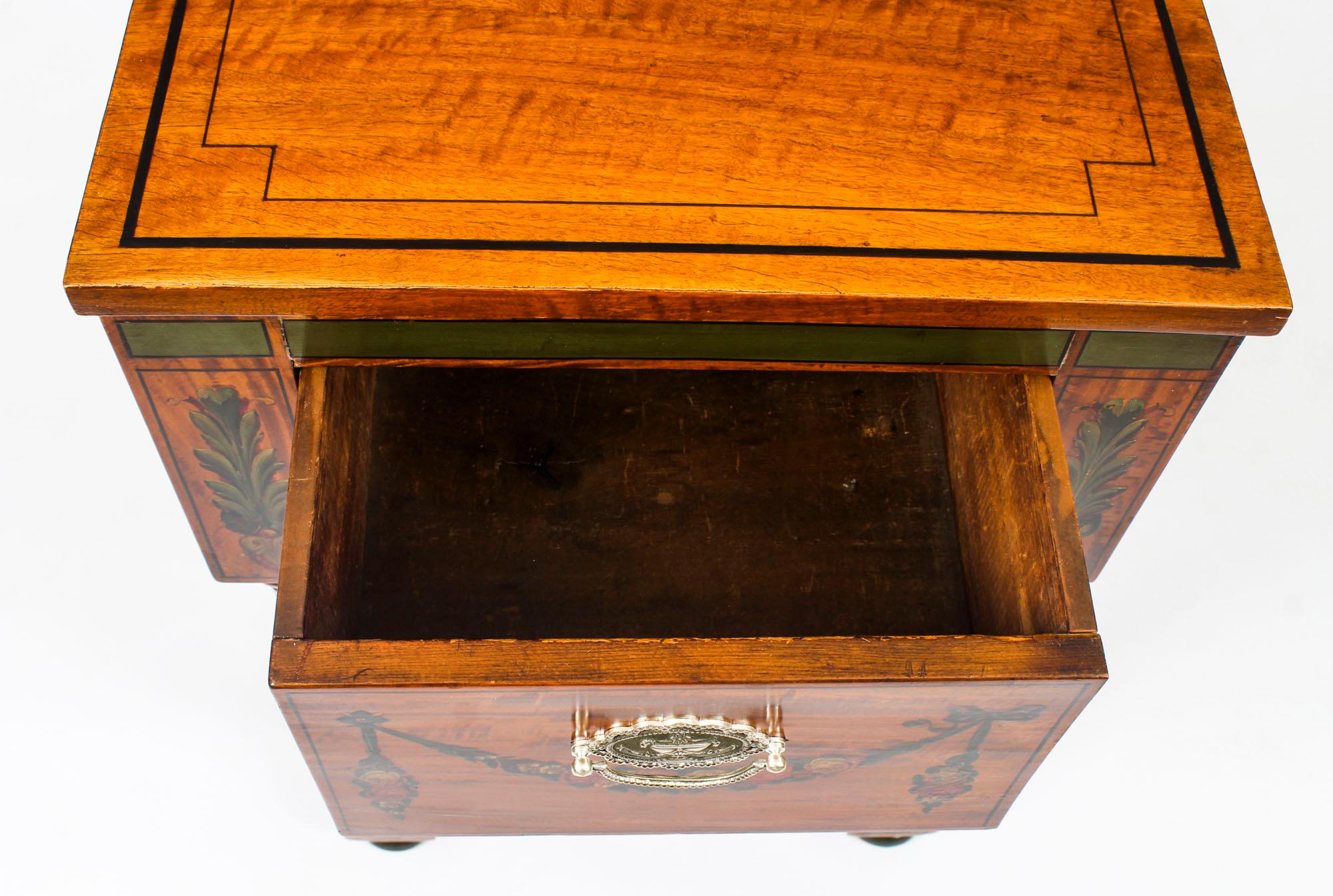 19th Century Victorian Satinwood Pedestal Bedside Cabinet 6