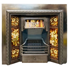19ème siècle Insert de cheminée victorien écossais en fonte Carron, carrelé.