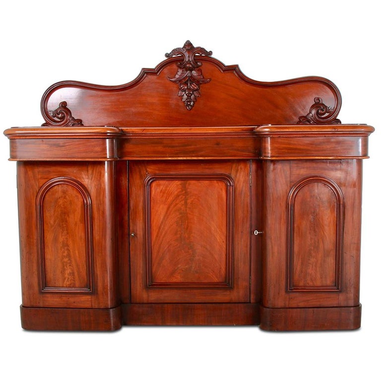 19th Century Victorian Sideboard or Buffet at 1stDibs
