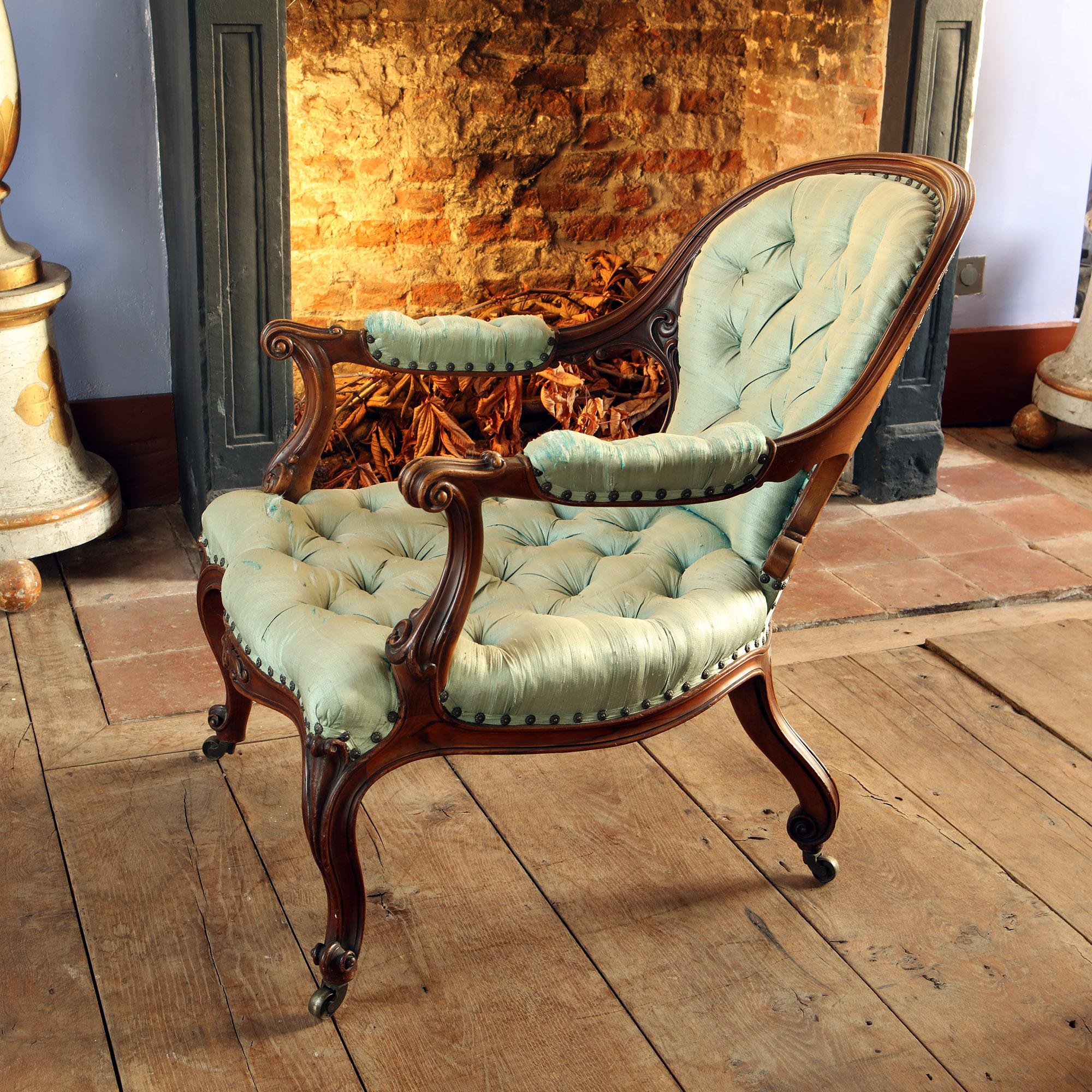 English 19th Century Victorian Silk Button Upholstered Armchair For Sale