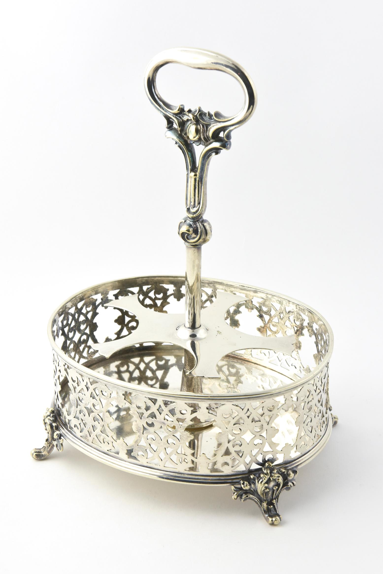 19th Century Victorian Silver-Plate and Crystal Bottle Castor Set of 6 Pieces 3