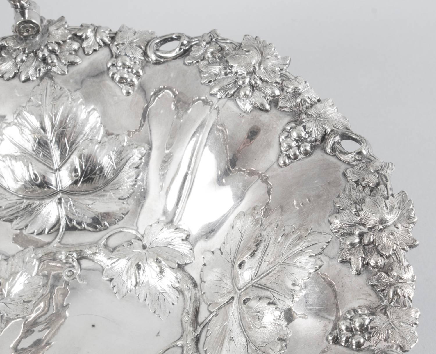 Mid-19th Century 19th Century Victorian Silver Plated Fruit Basket Henry Waterhouse London