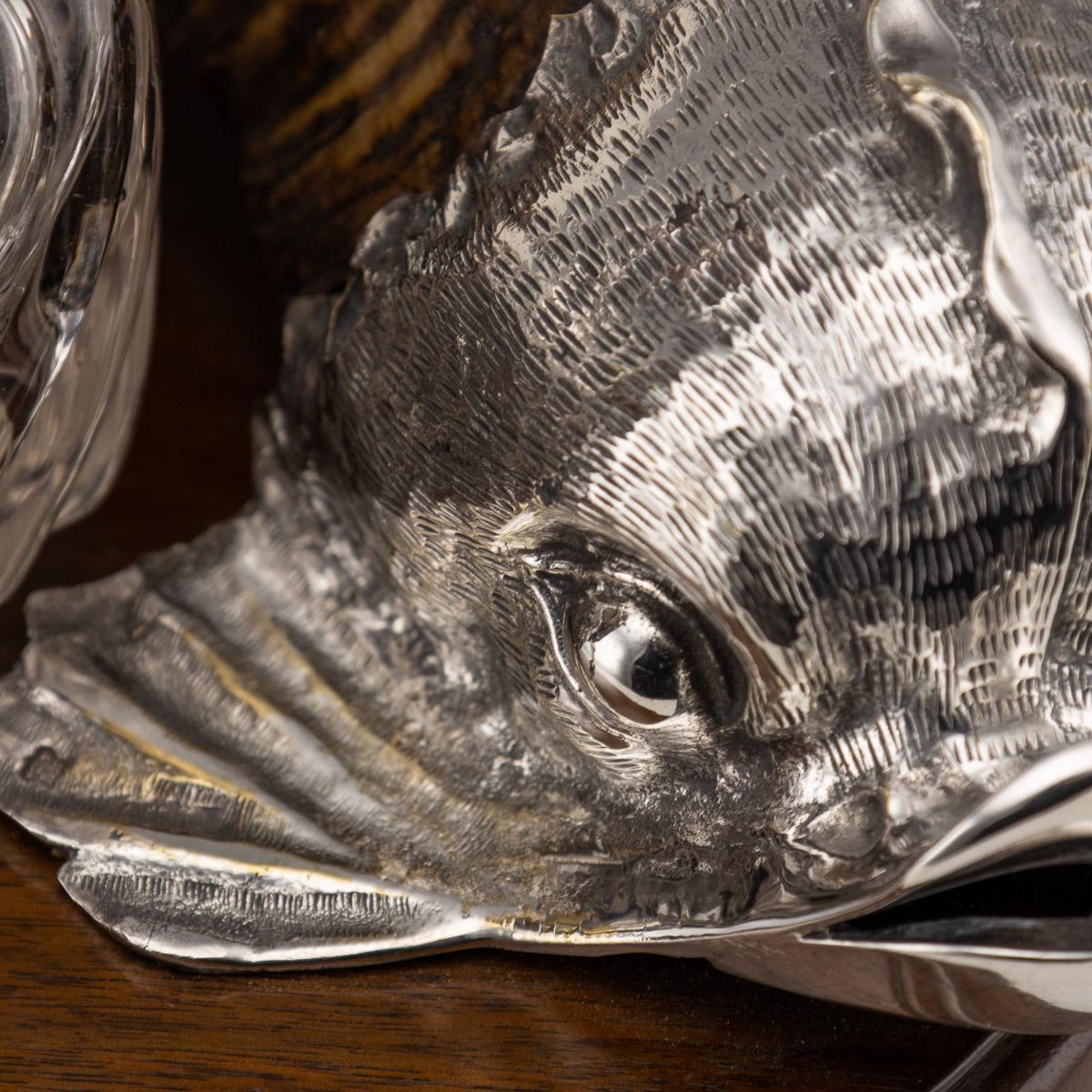 19th Century Victorian Silver Plated & Horn Dolphin Shaped Inkwell, C.1880 In Good Condition In Royal Tunbridge Wells, Kent