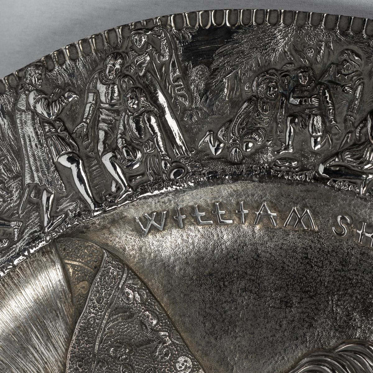 19th Century Victorian Silver Plated Shakespeare Charger, Elkington c.1850 For Sale 4