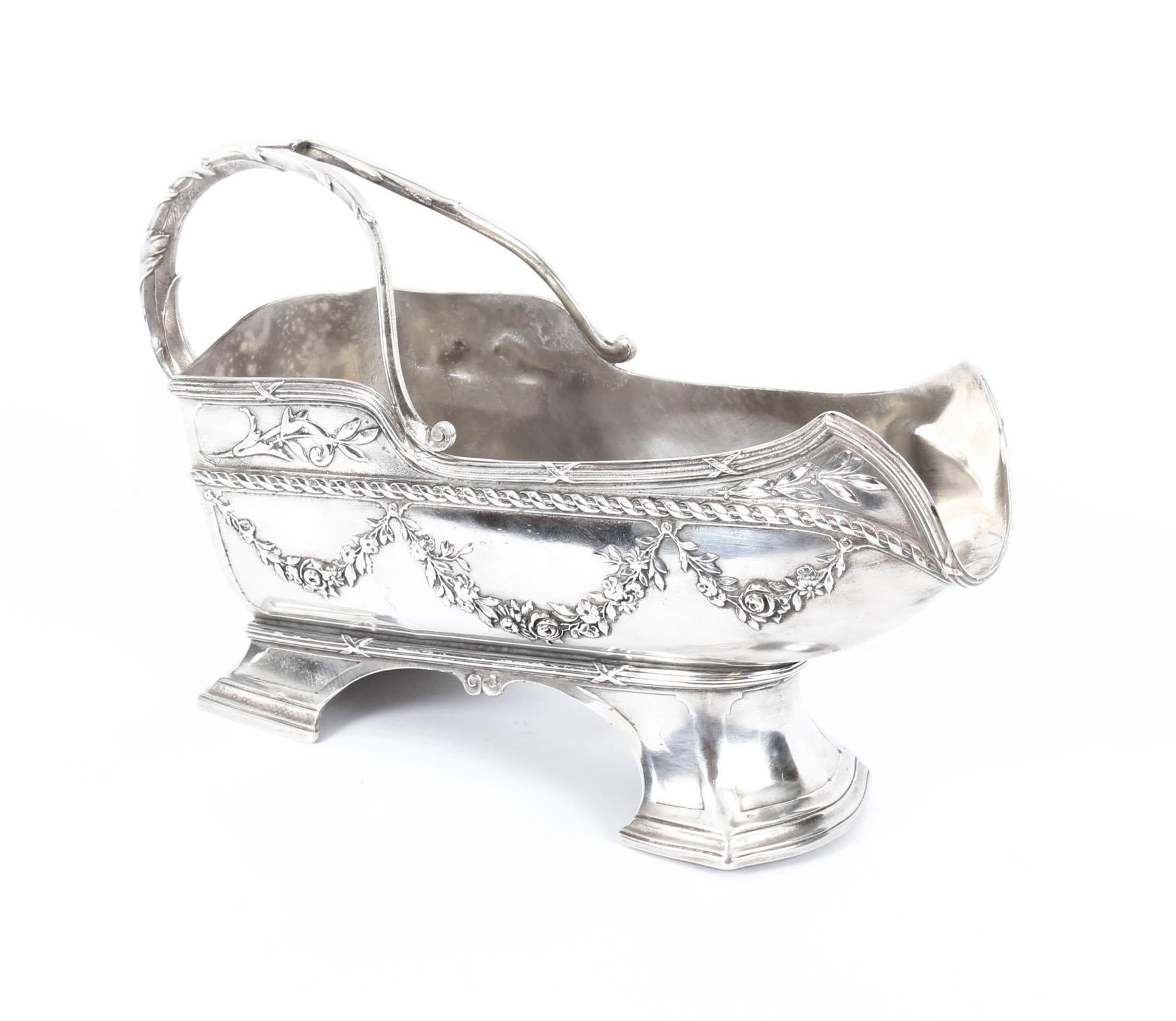 19th Century Victorian Silver Plated Wine Bottle Cradle In Good Condition In London, GB