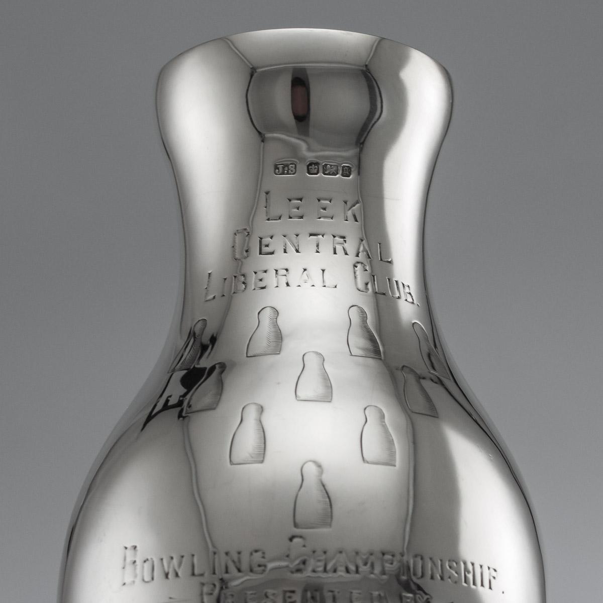 19th Century Victorian Solid Silver 'Bowling Pin' Cocktail Shaker, c.1899 6