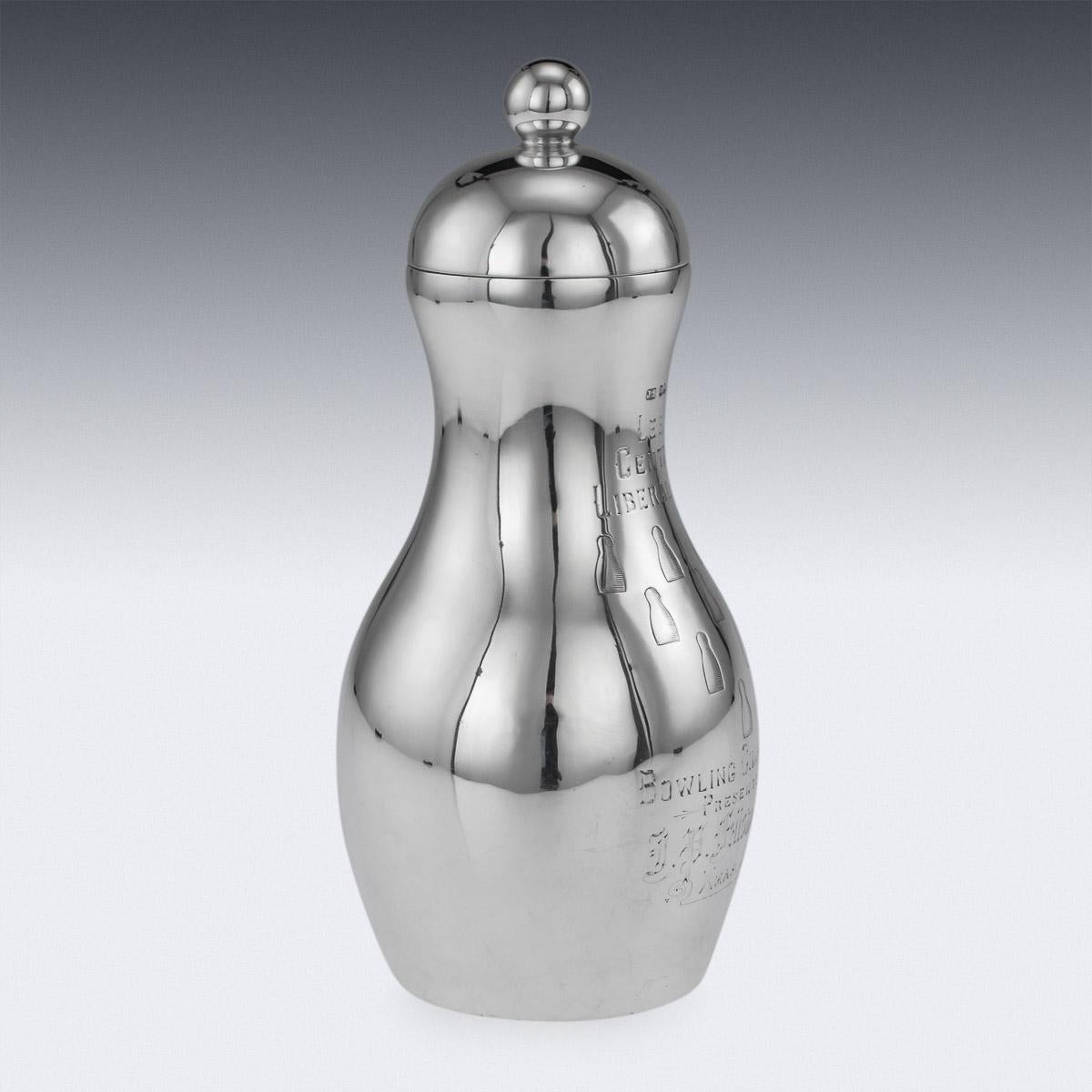 19th Century Victorian Solid Silver 'Bowling Pin' Cocktail Shaker, c.1899 In Good Condition In Royal Tunbridge Wells, Kent
