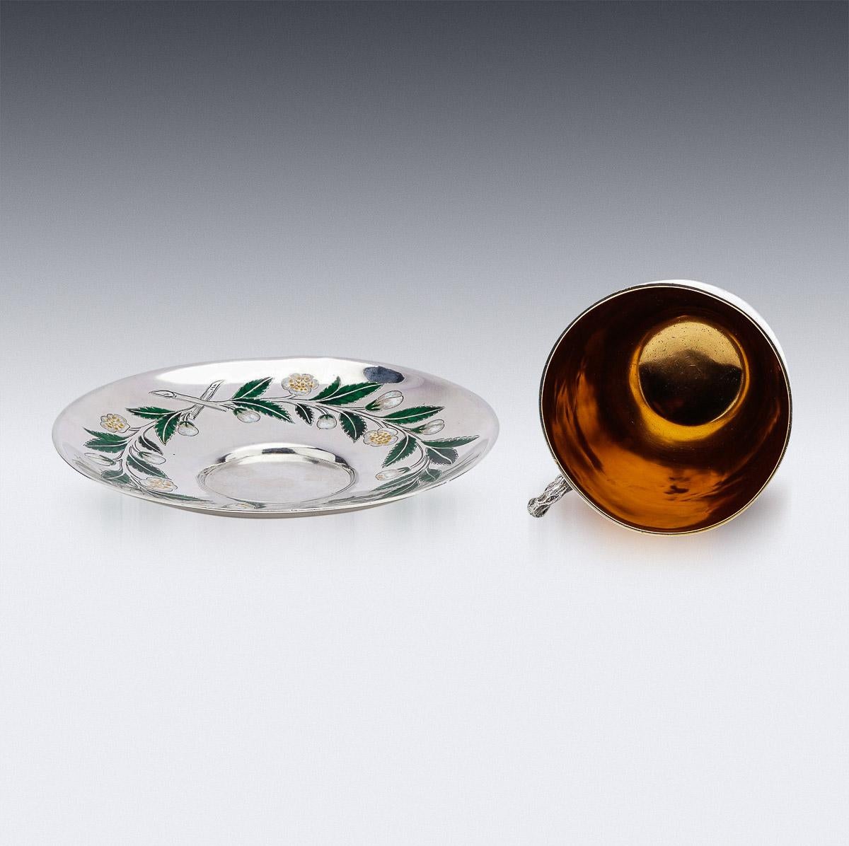 Viktorianischer Teebecher und Untertasse aus massivem Silber und Champleve-Emaille aus dem 19. Jahrhundert, um 1875 im Zustand „Gut“ im Angebot in Royal Tunbridge Wells, Kent
