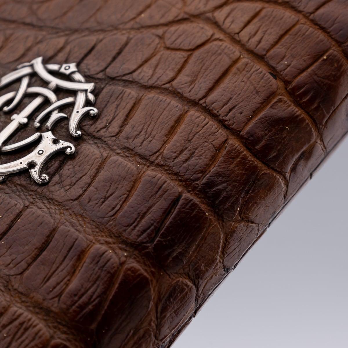 19th Century Victorian Solid Silver Crocodile Leather Cigar Case, Asprey c.1878 For Sale 8