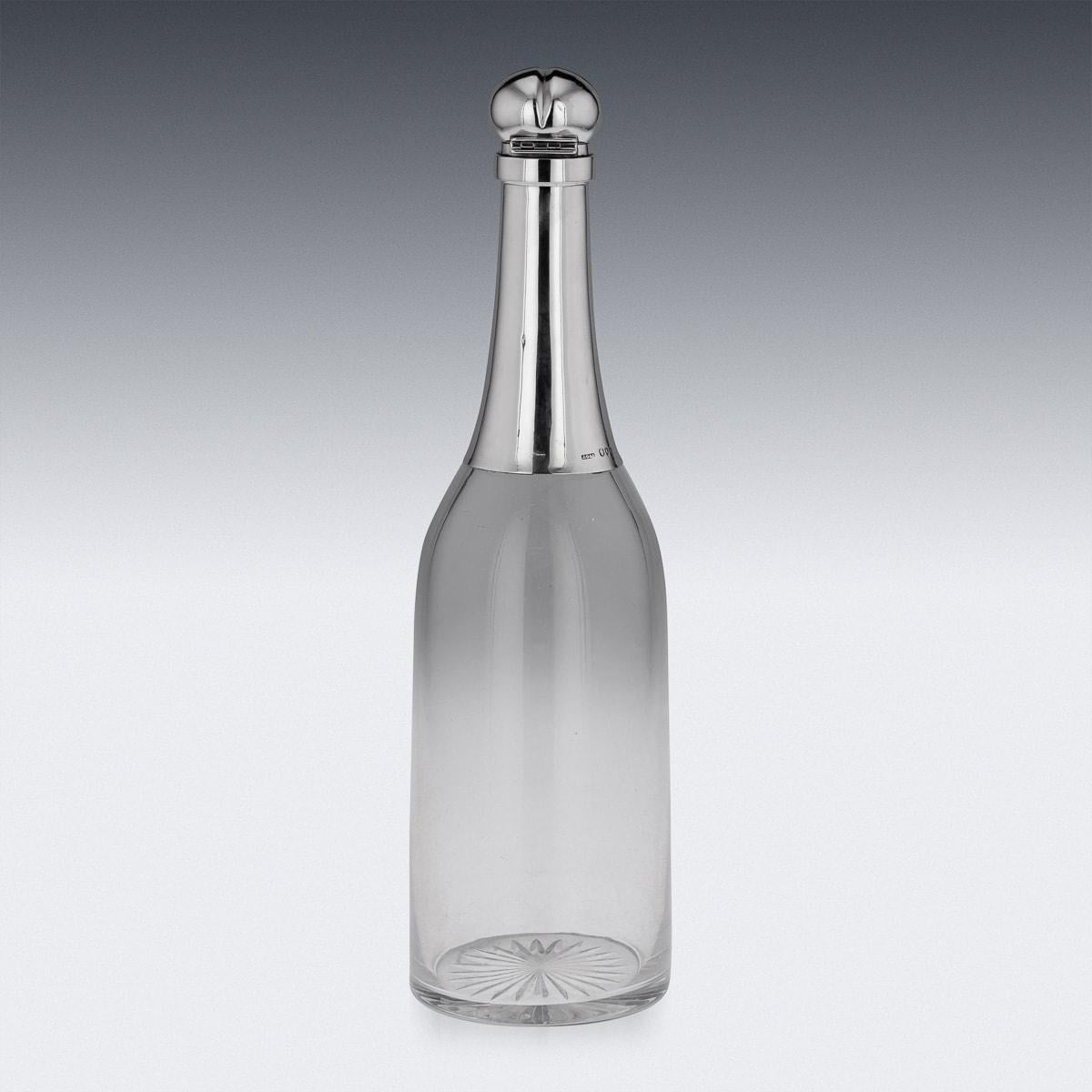 Carafe « Champagne Bottle » victorienne du 19ème siècle en argent massif et verre, vers 1895 Bon état - En vente à Royal Tunbridge Wells, Kent