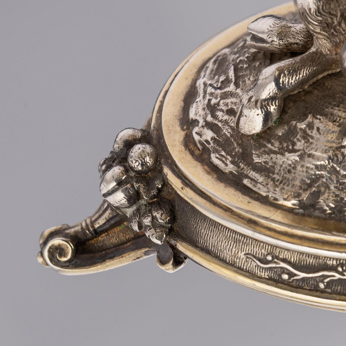 Salières figuratives victoriennes en argent massif et verre du 19ème siècle, Elkington, vers 1890 en vente 2