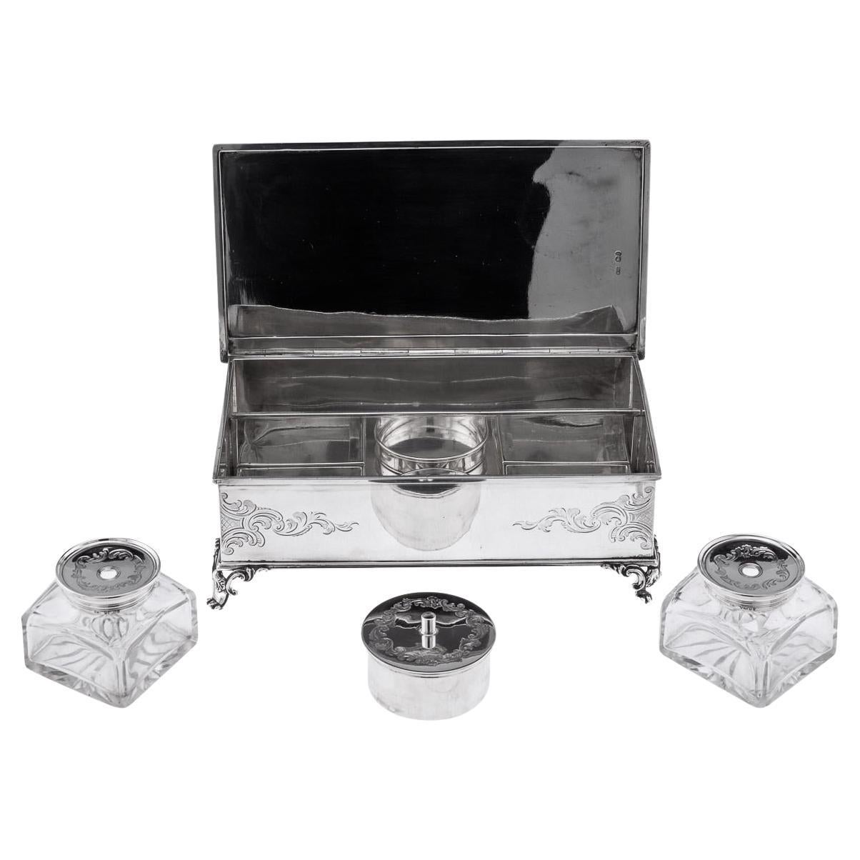 19th Century, Victorian Solid Silver Inkstand, Robert Hennell, c.1850 For Sale