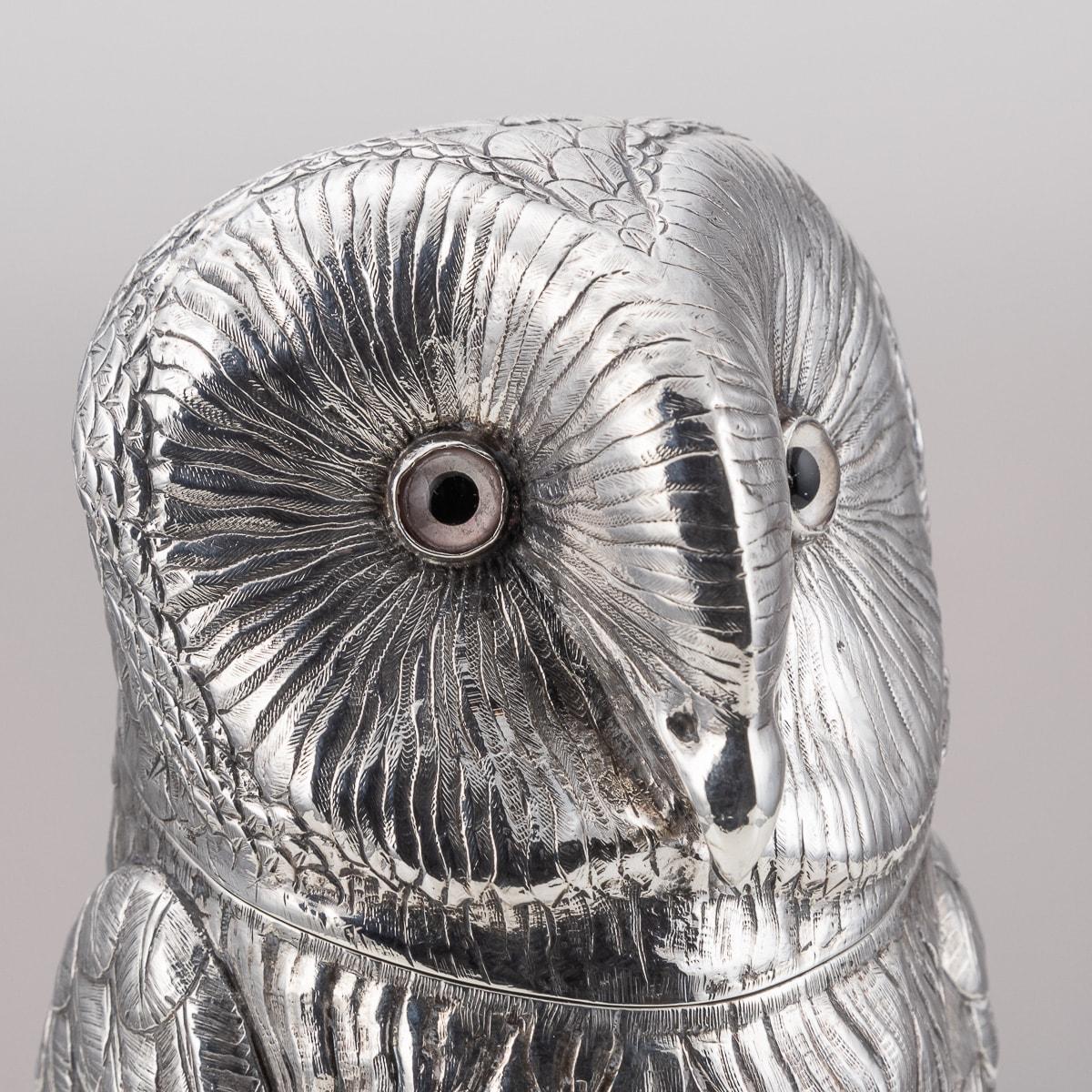 Shaker à cocktail victorien en forme de hibou en argent massif du 19ème siècle, vers1898 2