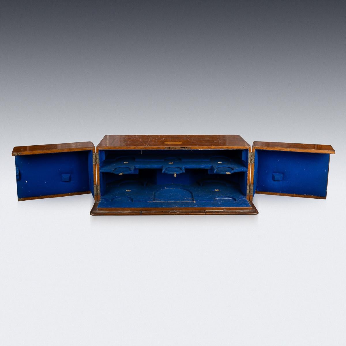 Set di otto ciotole in argento massiccio vittoriano del XIX secolo, Carrington & Co. in vendita 7