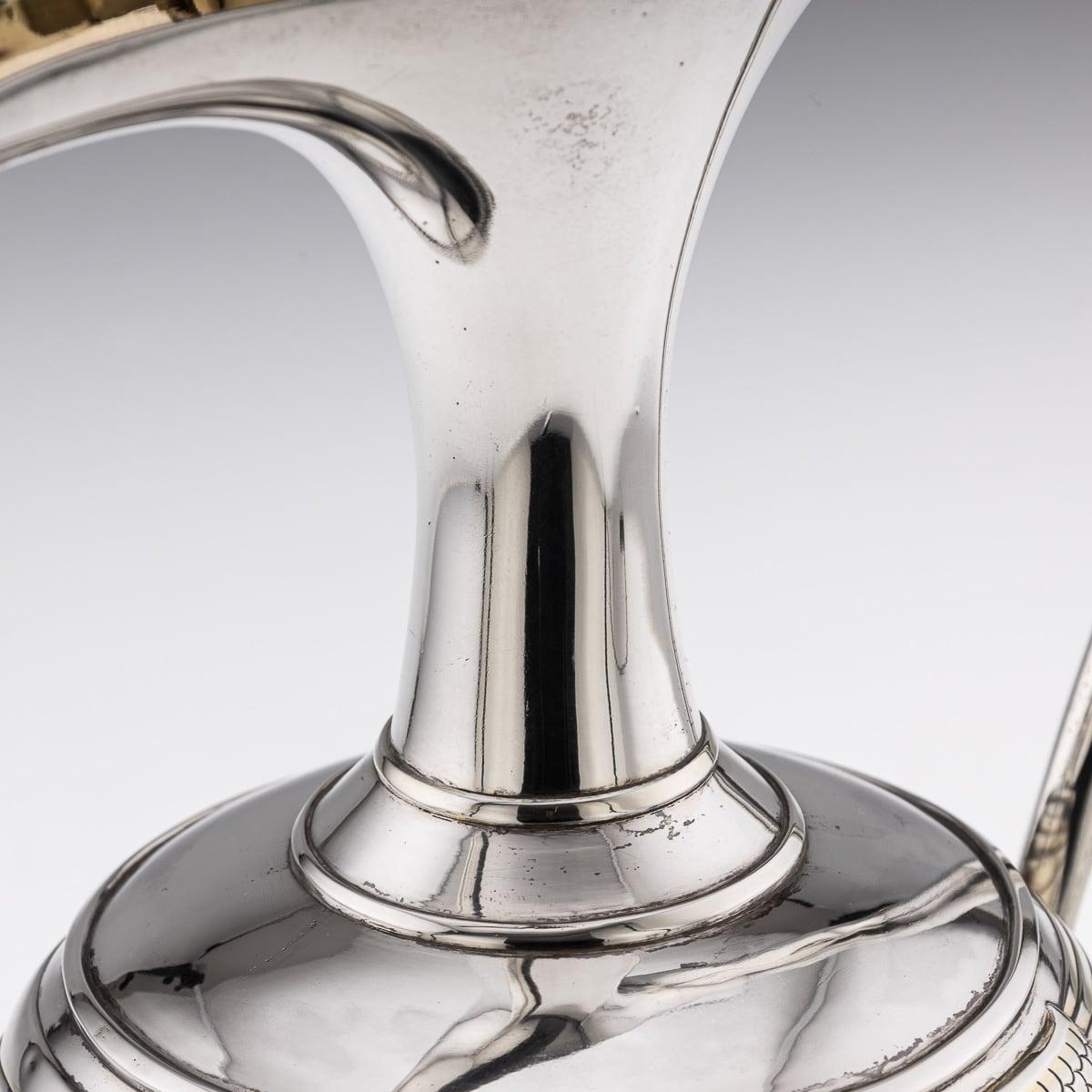 Jarra de vino victoriana de plata maciza del siglo XIX, Edward Barnard & Sons c.1870 en venta 8