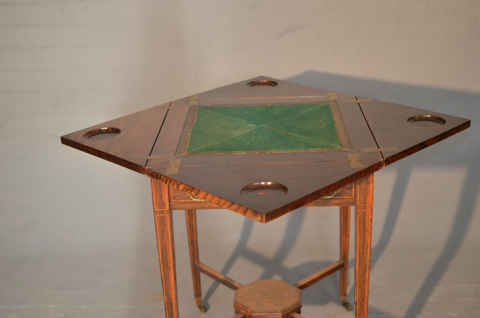 19th Century Victorian Squared Rosewood English Game Table, 1860s 4
