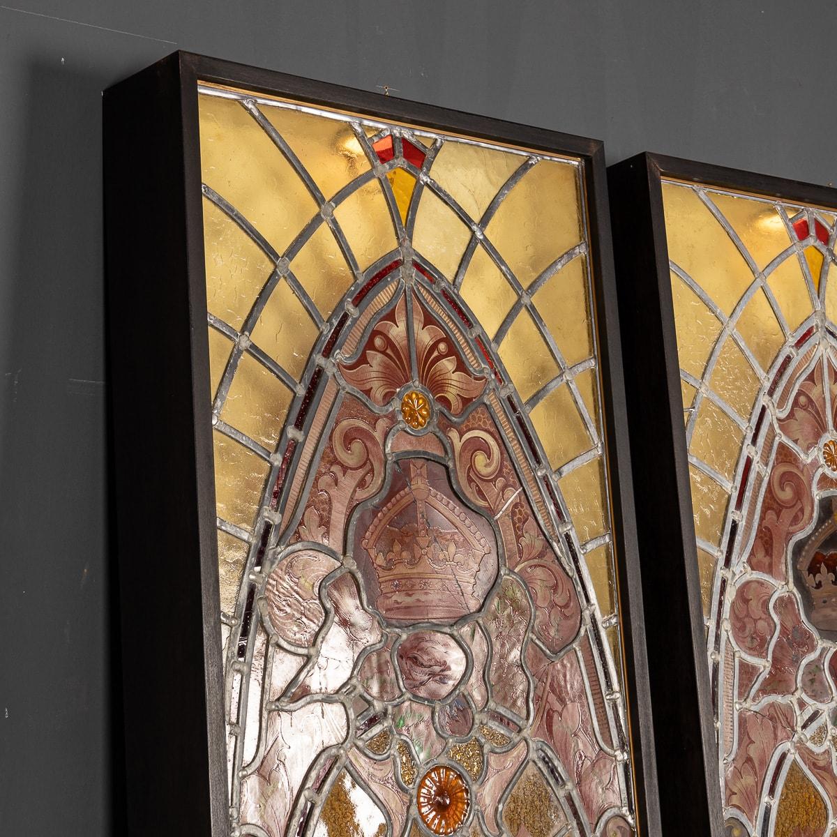 19th Century Victorian Stained Glass Window Light Boxes, c.1880 For Sale 12
