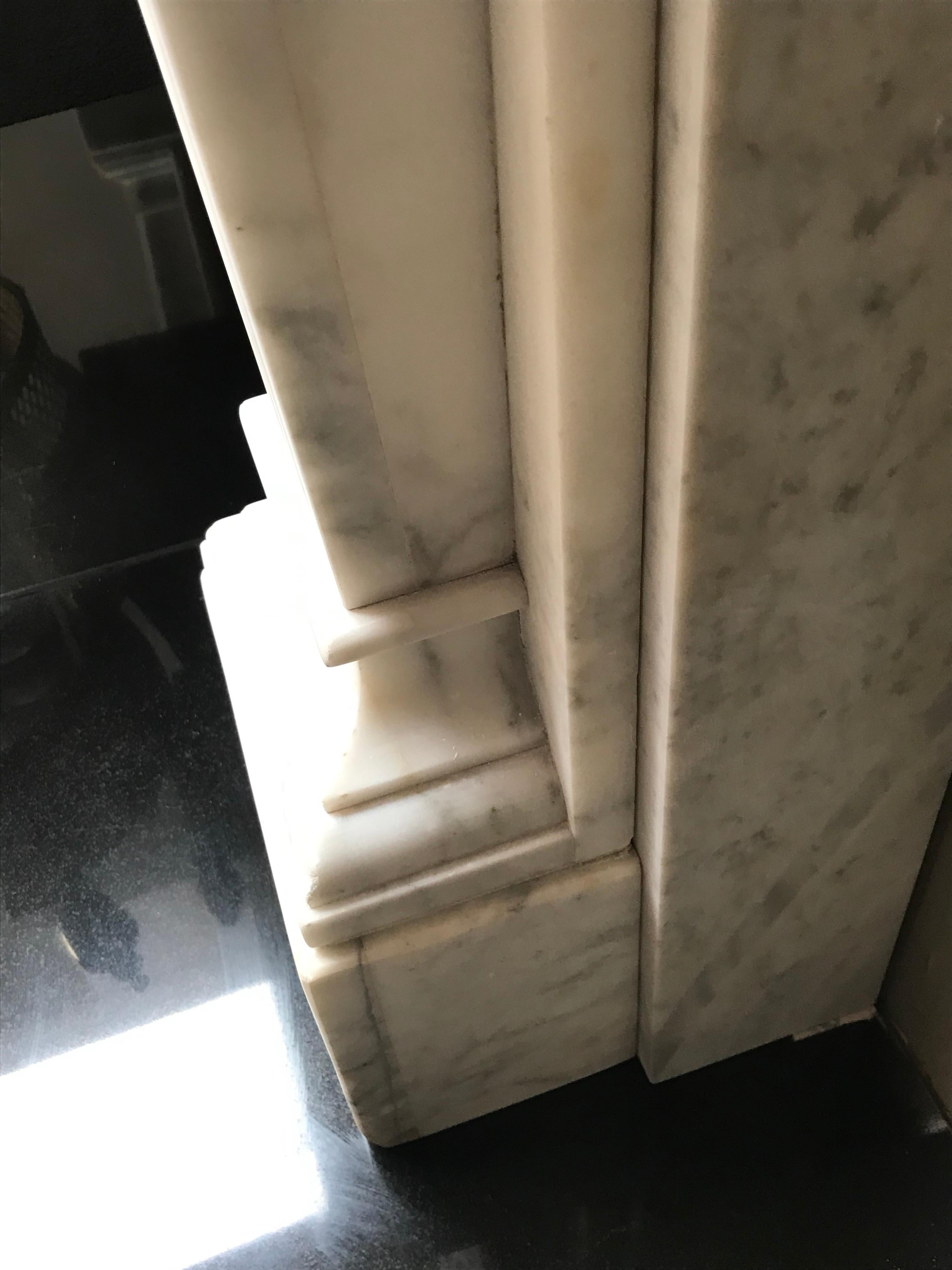 19th Century Victorian Statuary Marble Fireplace Mantelpiece For Sale 1