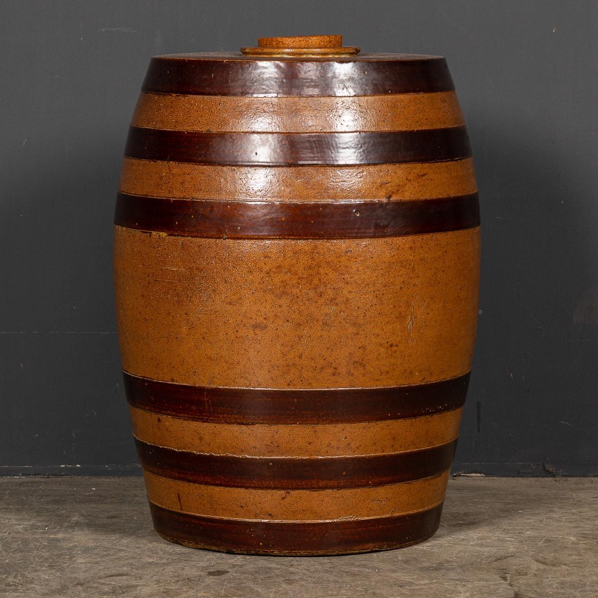 19th Century Victorian Stoneware Scotch Whisky Barrel, c.1850 For Sale 1