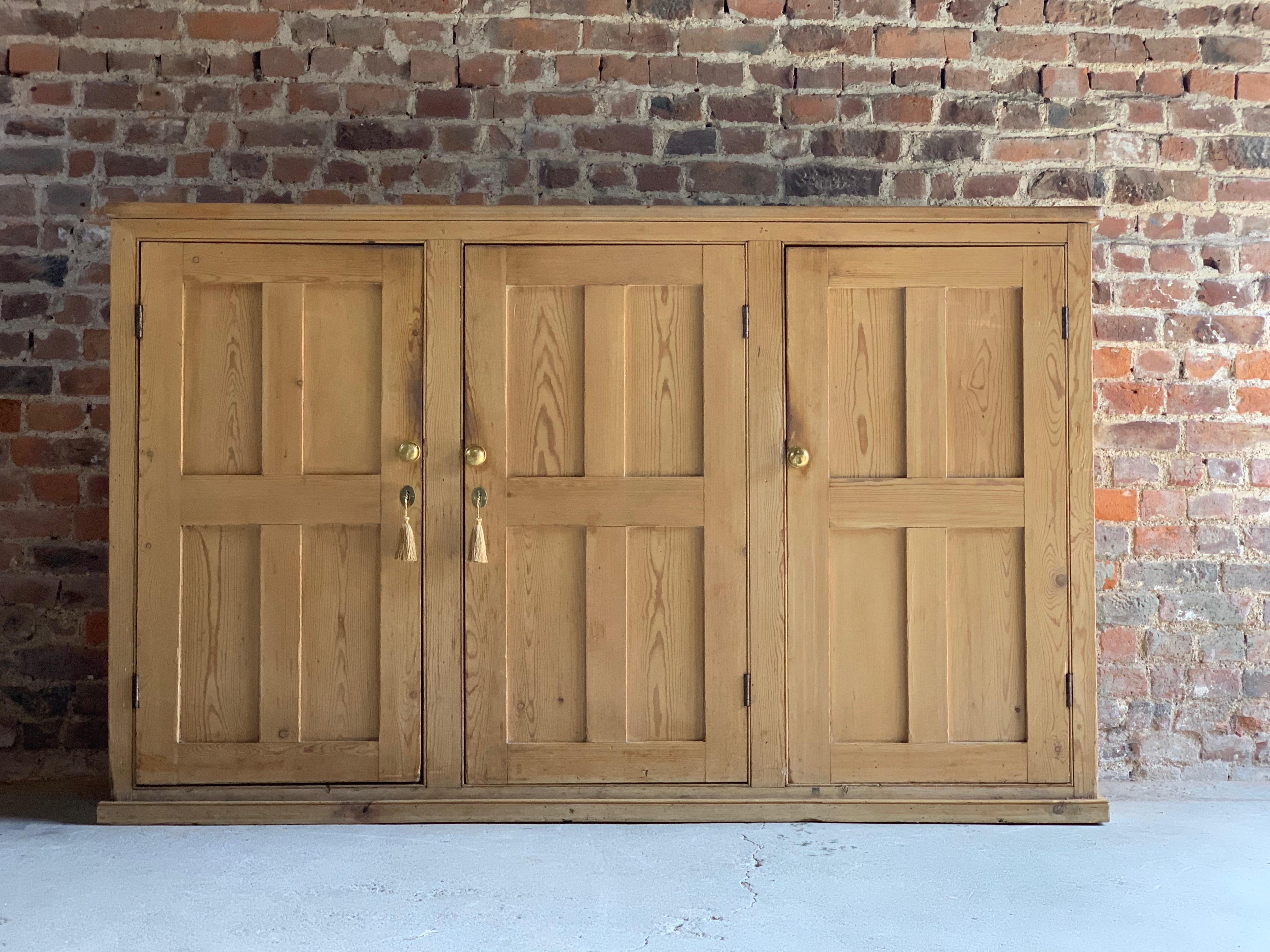 British 19th Century Victorian Stripped Pine Housekeepers Cupboard / Pantry, circa 1890