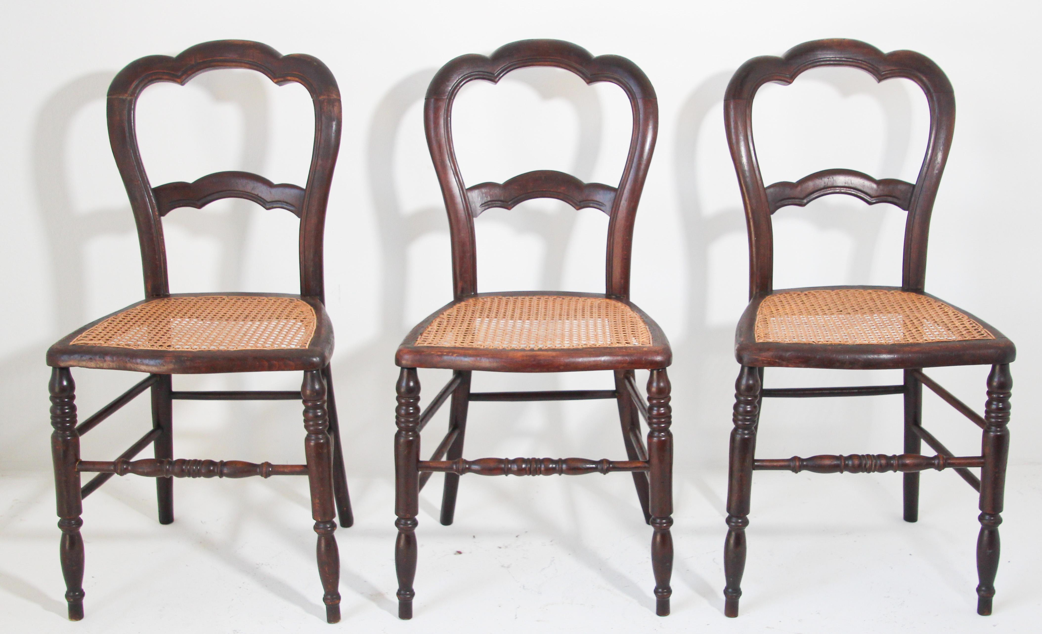 19th Century Victorian Walnut Chairs Set of Three 9