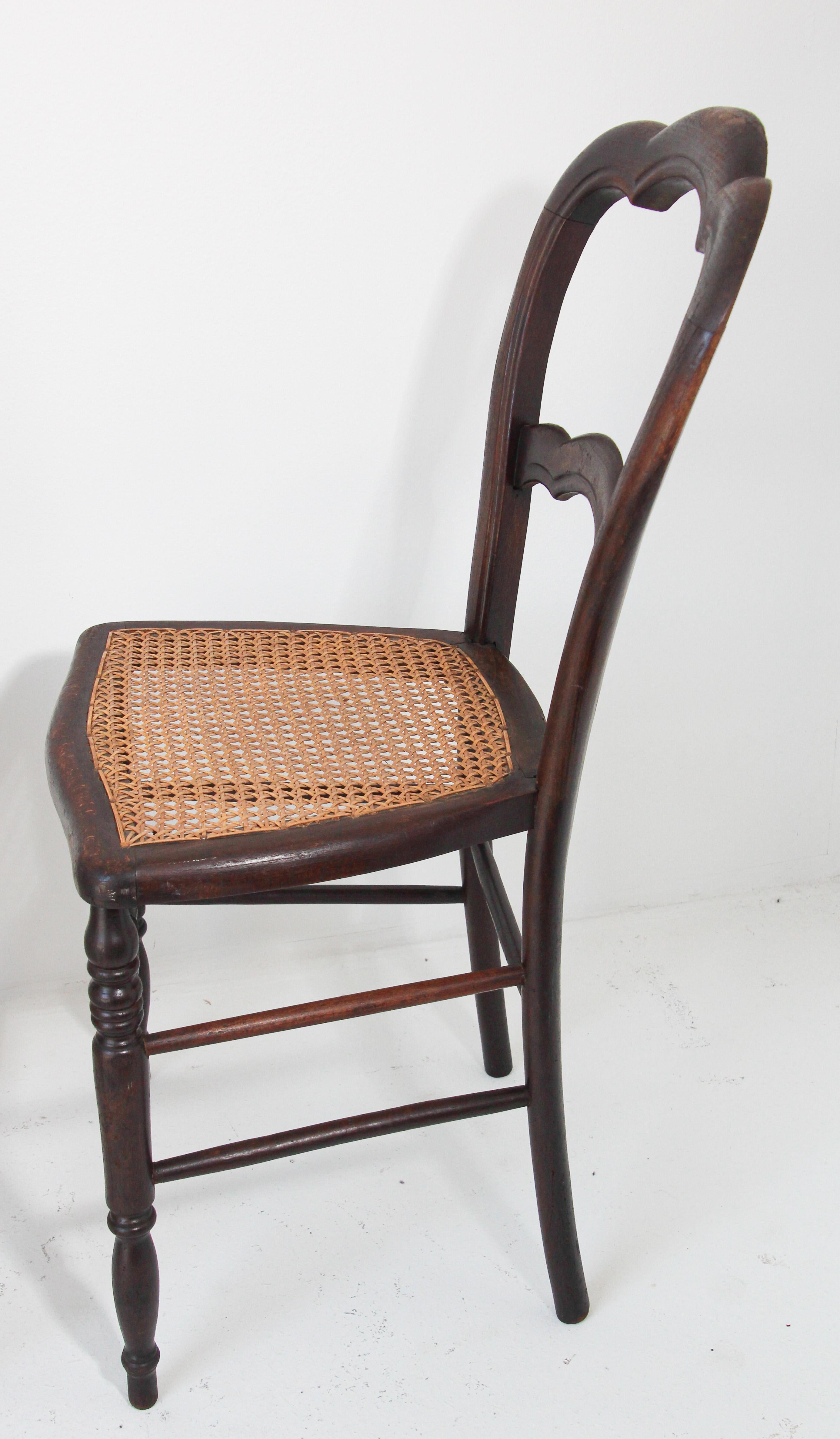 Turned 19th Century Victorian Walnut Chairs Set of Three