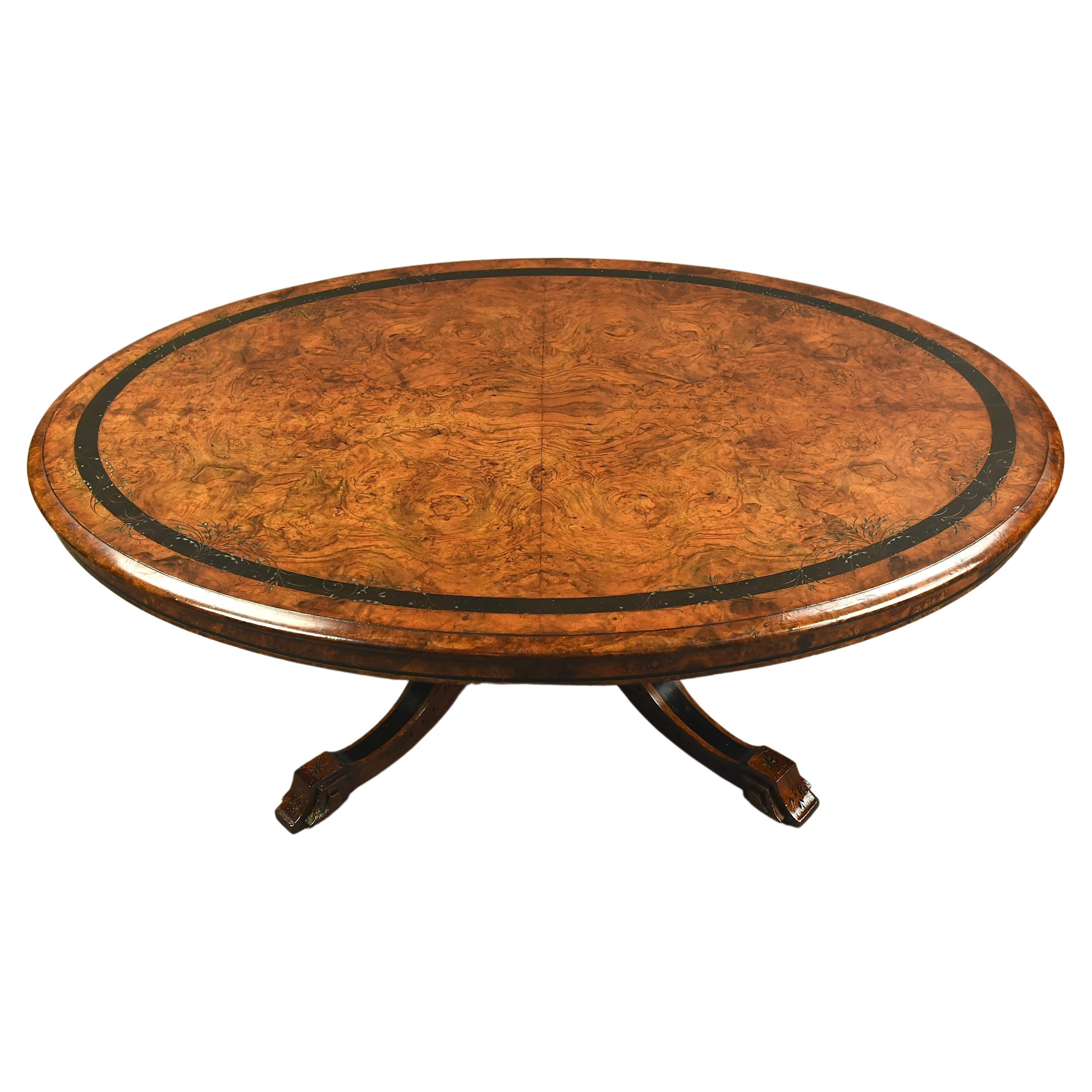 19th century Victorian walnut coffee table 