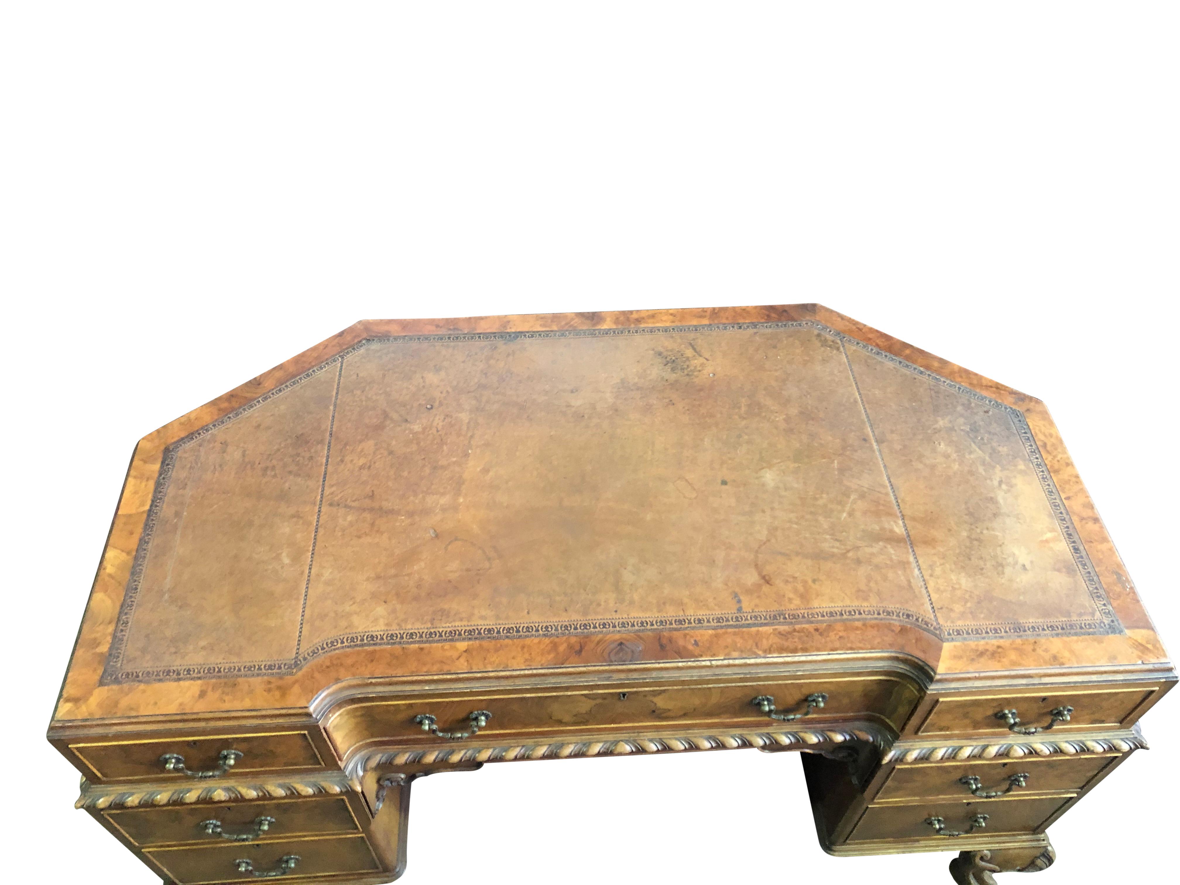 19th Century Victorian Walnut Desk with Leather Top 7