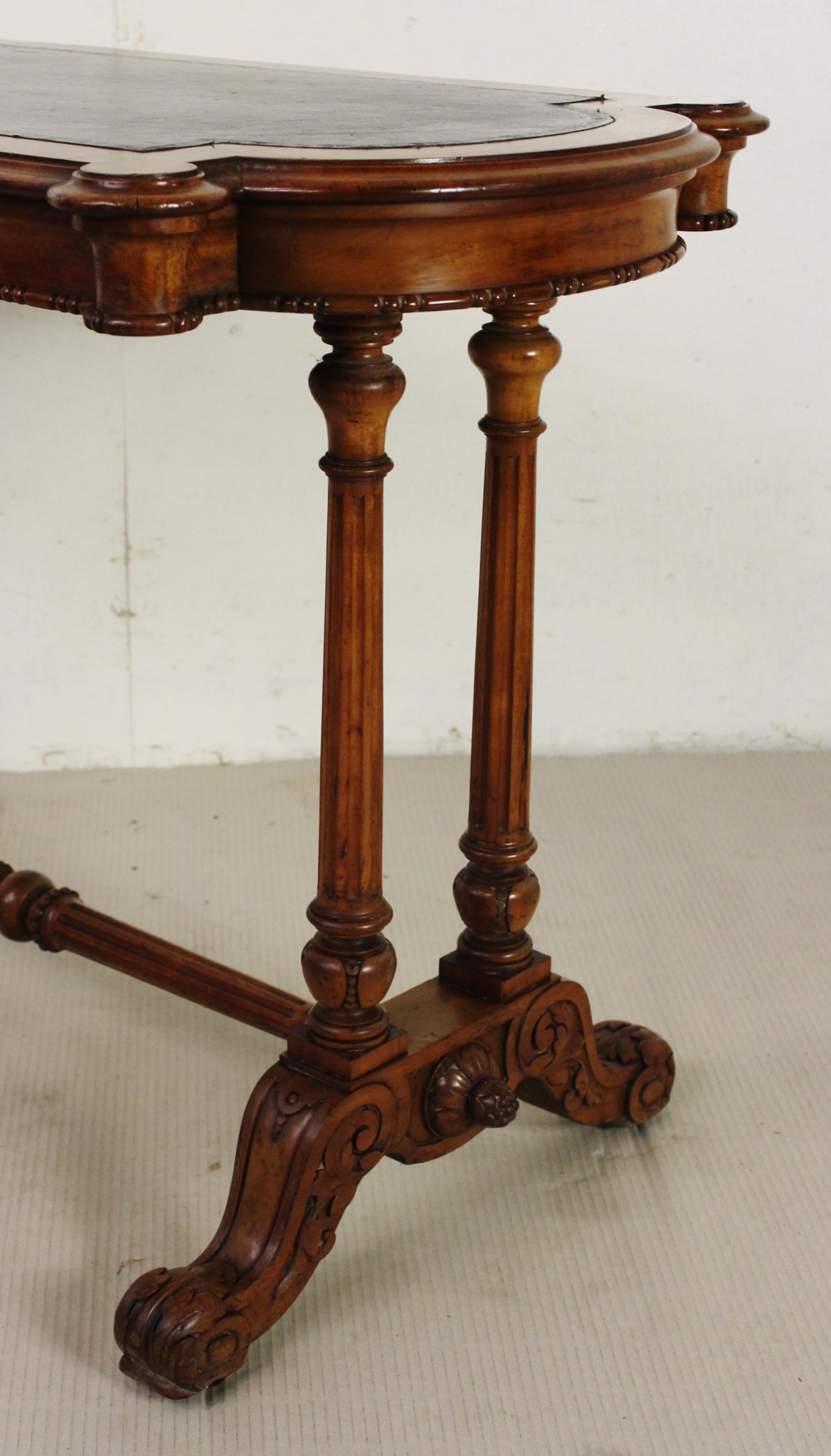 19th Century Victorian Walnut Library Table For Sale 8