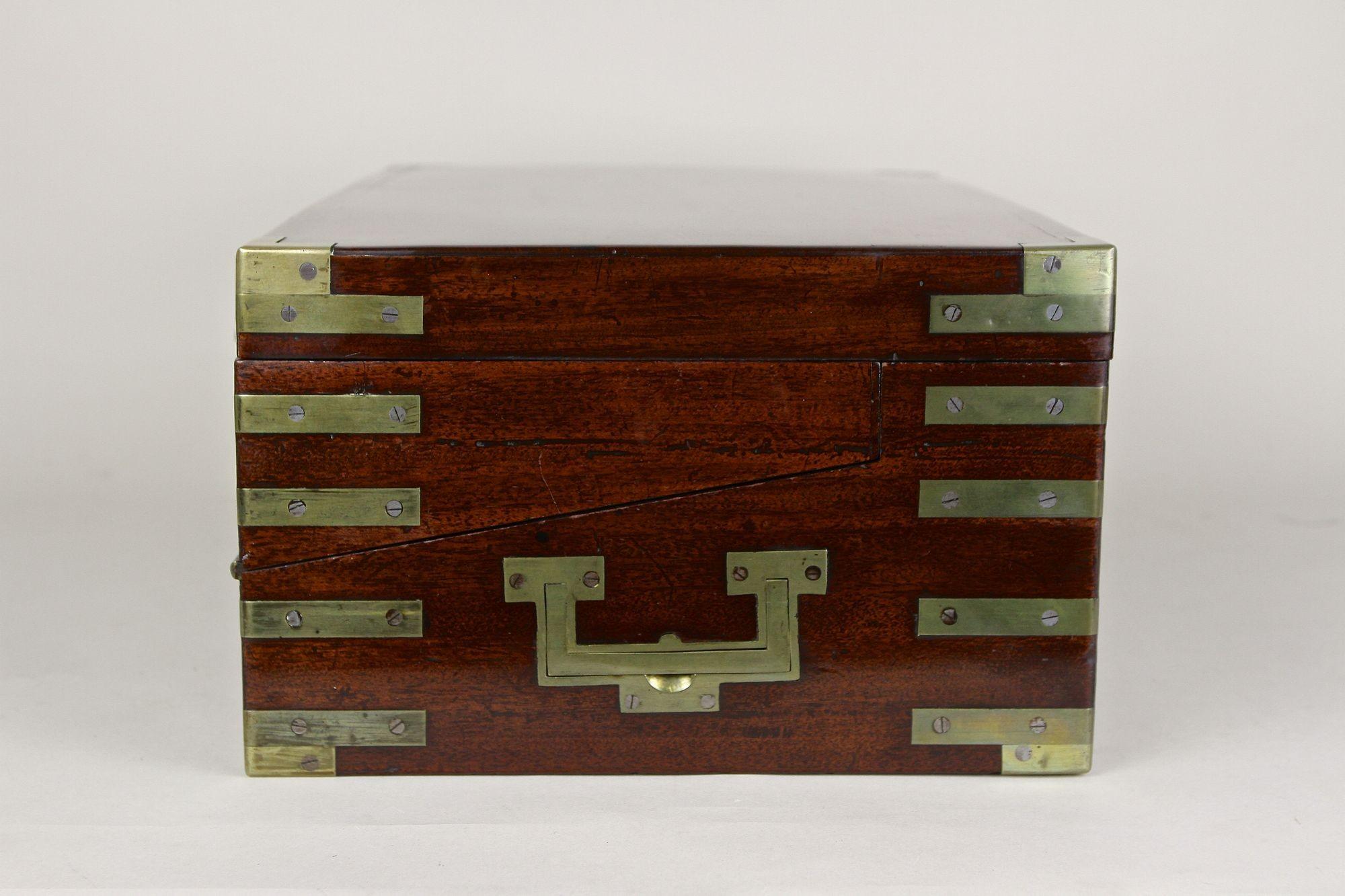 19th Century Victorian Writing Slope/ Travel Desk Box, Brass Bound, UK ca. 1815 For Sale 11