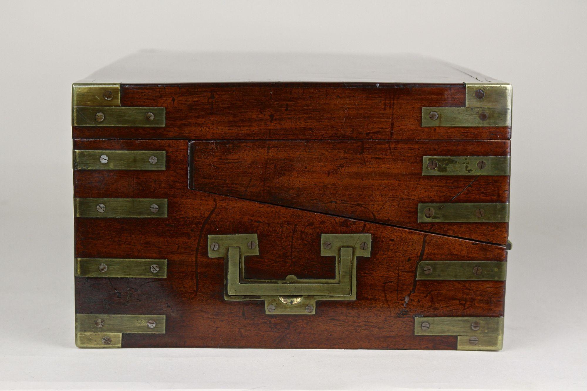 19th Century Victorian Writing Slope/ Travel Desk Box, Brass Bound, UK ca. 1815 For Sale 14