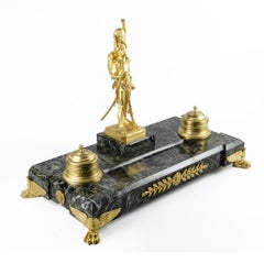 Escultura Vieille Garde del siglo XIX sobre tintero de A. Le Véel y Susse Frères