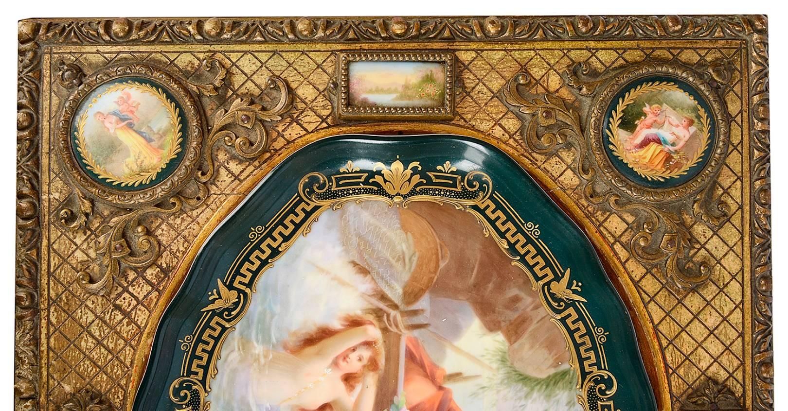Tavolo montato in porcellana di Vienna del XIX secolo in vendita 6
