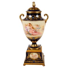Vase de Vienne du XIXe siècle