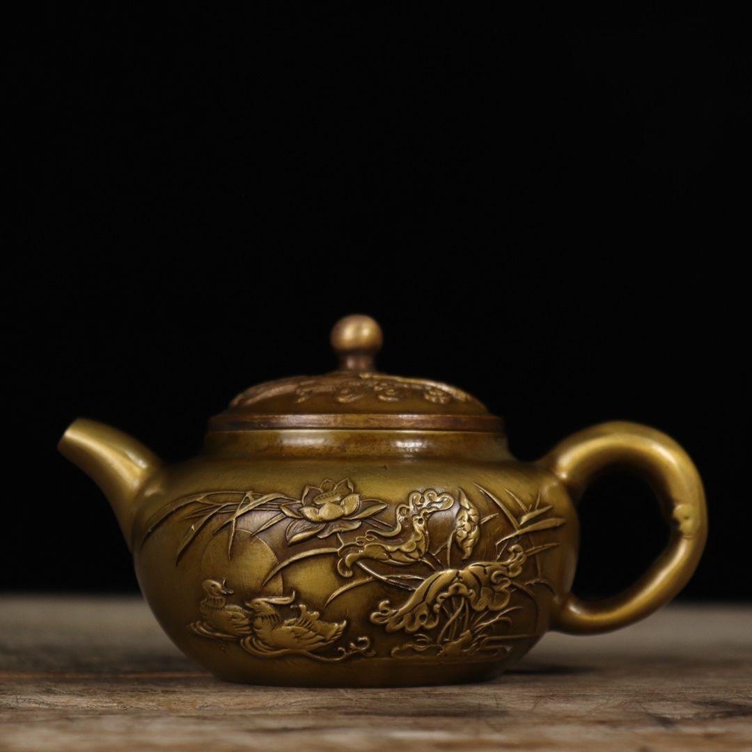 19th Century Vintage Bronze Teapot In Good Condition For Sale In 景德镇市, CN