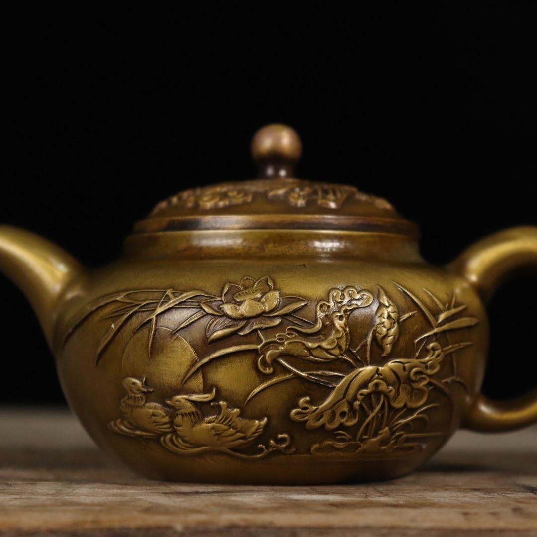 19th Century Vintage Bronze Teapot For Sale 3
