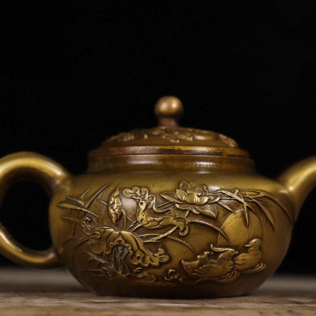 19th Century Vintage Bronze Teapot For Sale 4