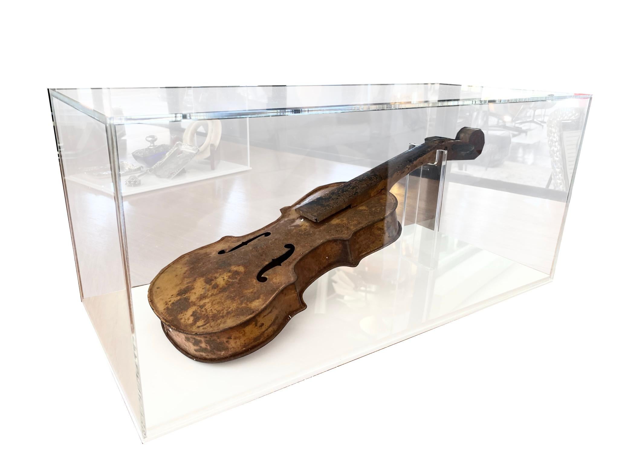 19th Century Vintage Violin For Sale