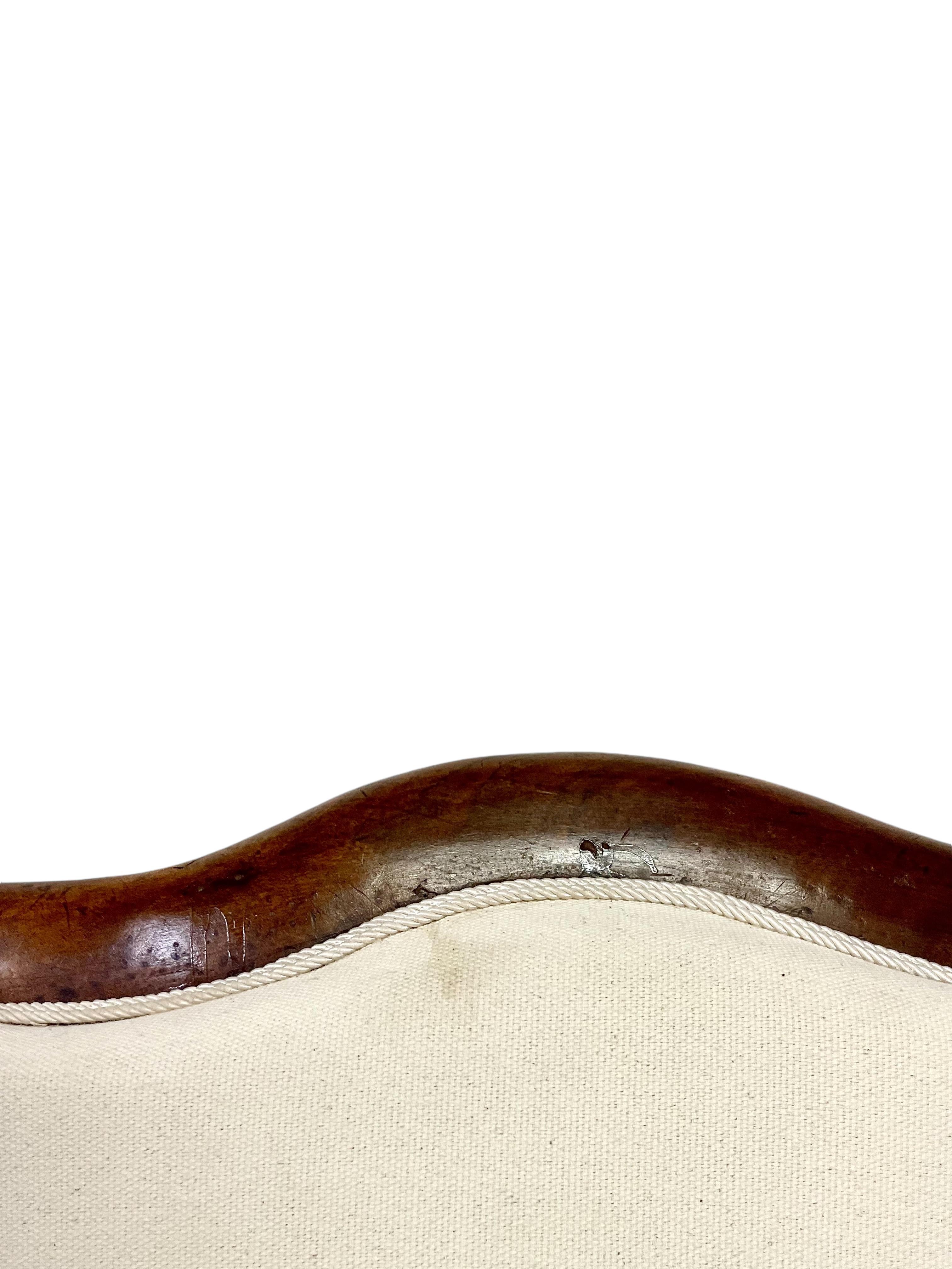 Poltrona in noce Voltaire del XIX secolo in vendita 3