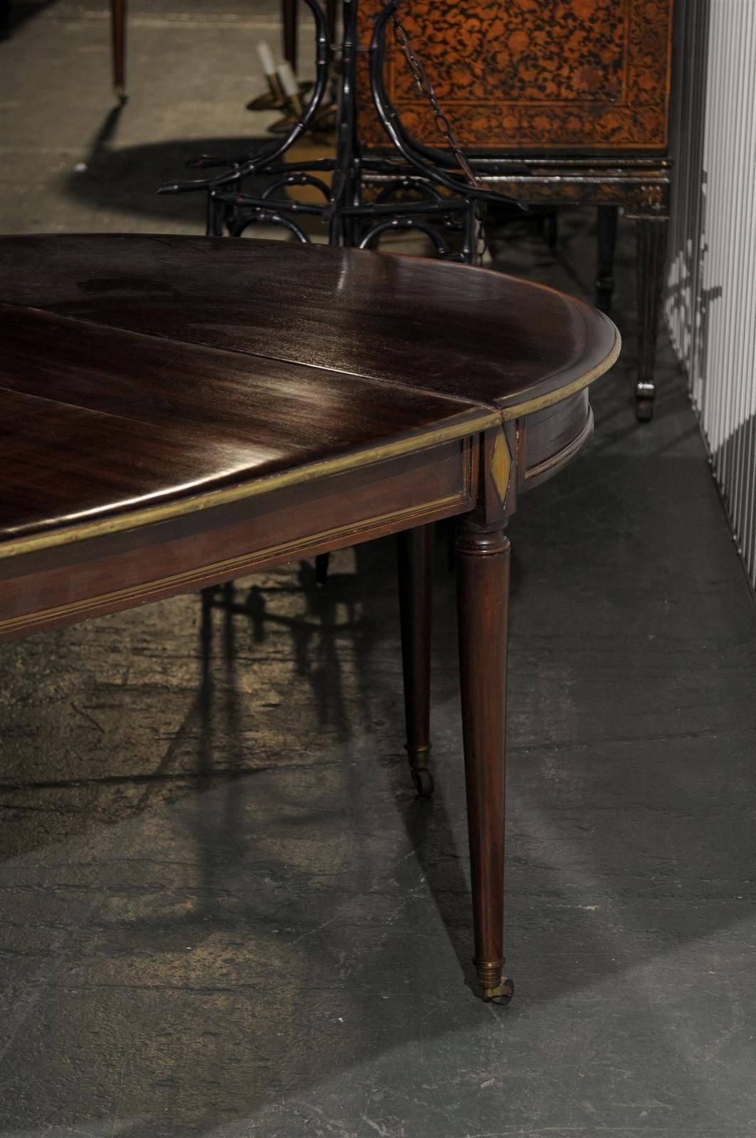 19th Century W. Brown Dining Table, Super Quality 2