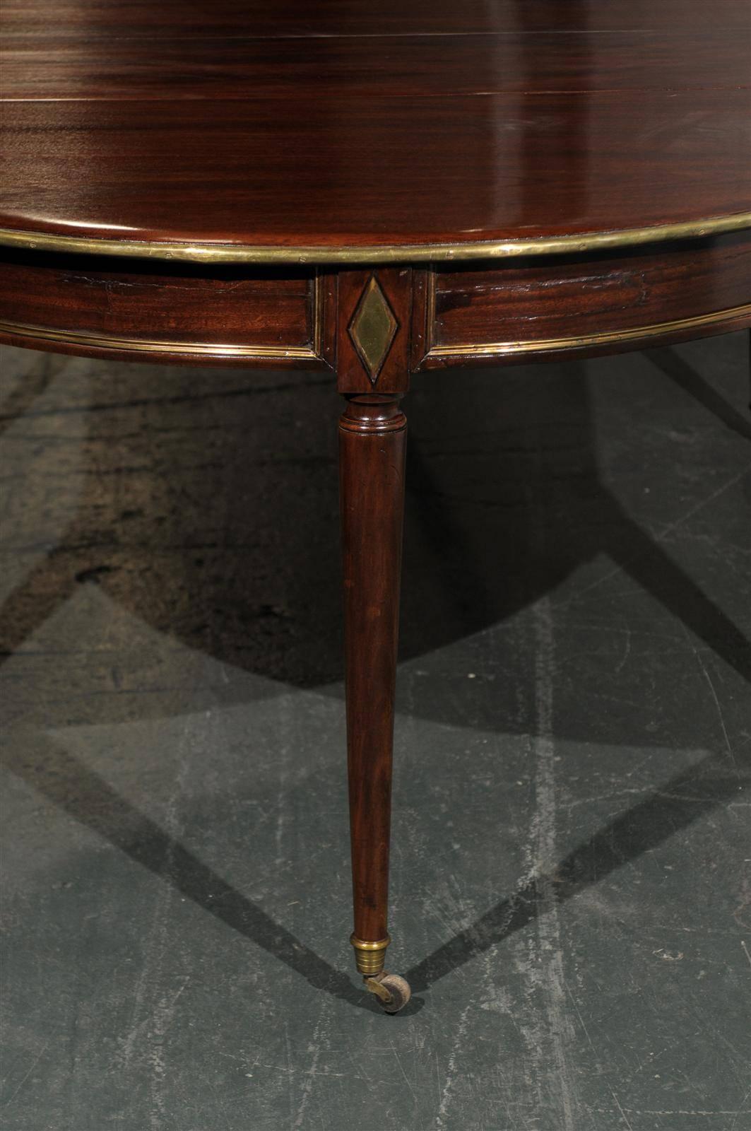 19th Century W. Brown Dining Table, Super Quality 6