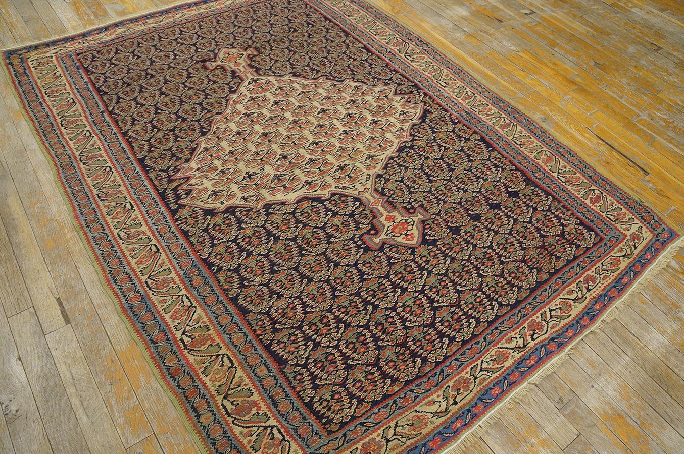 Kilim persiano Senneh del XIX secolo W. ( 4'3