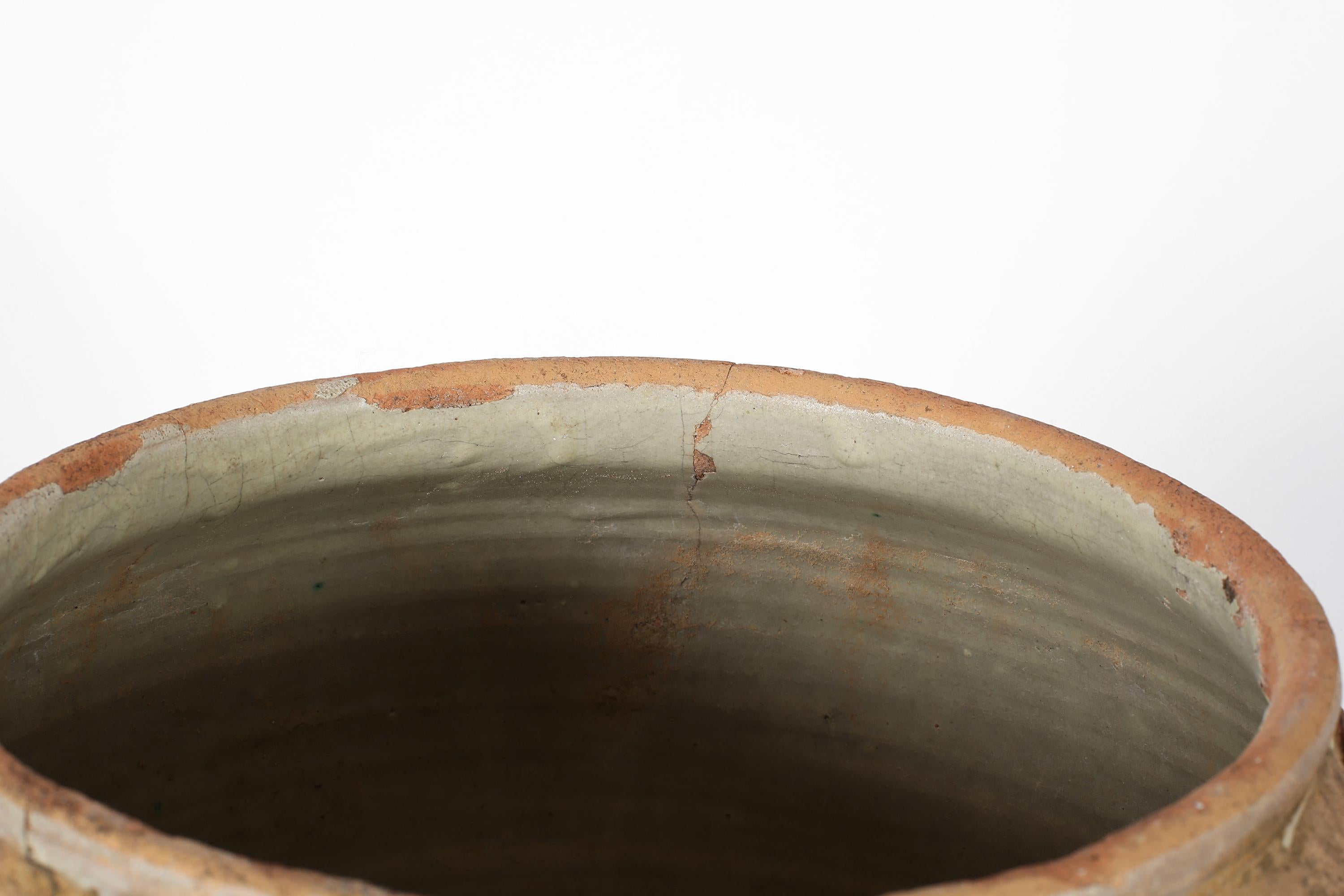 Vaso spagnolo primitivo Wabi Sabi del 19° secolo con graffette in vendita 3