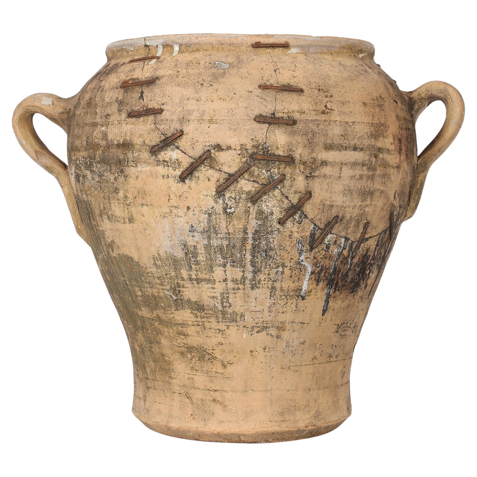 Vaso spagnolo primitivo Wabi Sabi del 19° secolo con graffette in vendita