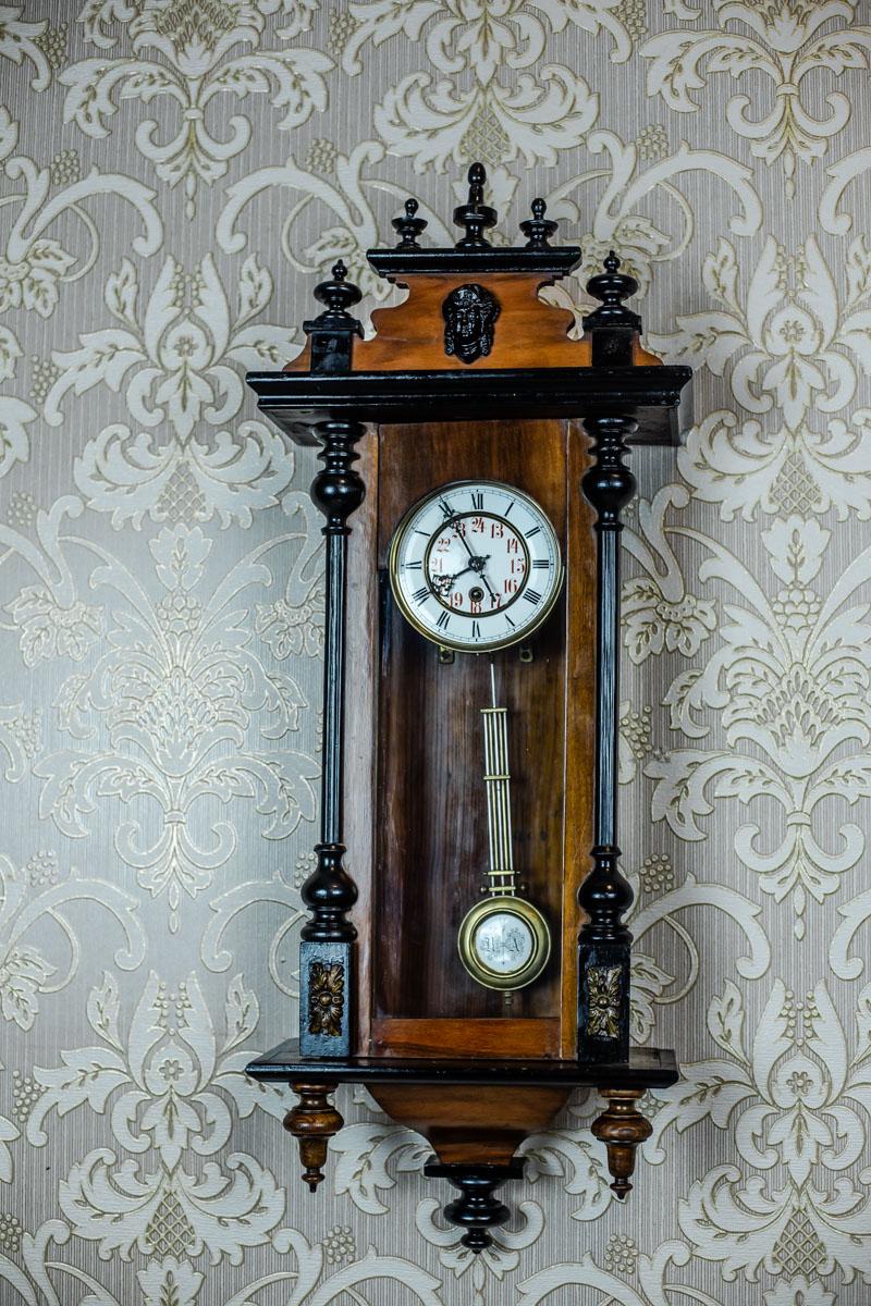 We present you a wall clock from the second half of the 19th century in a wooden case.

The case has not undergone renovation and is in very good condition.