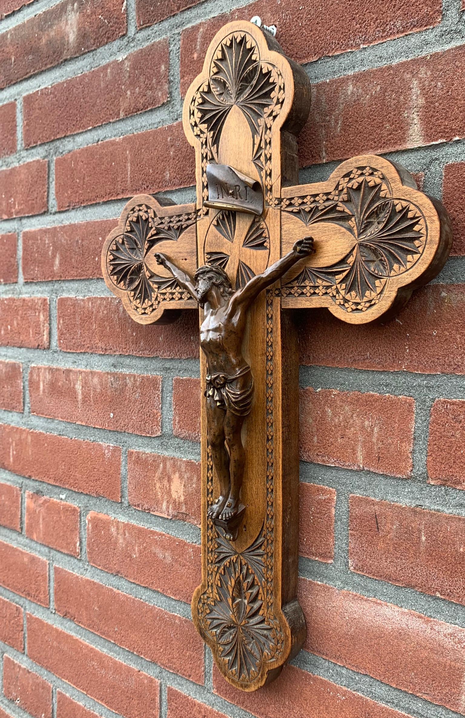 Antique Wall Crucifix, Finest Quality Bronze Corpus Mounted on a Carved Cross 6