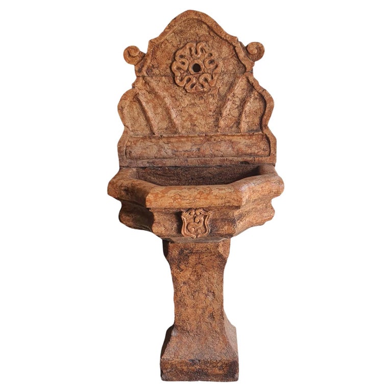 Late 19th Century Fountains - 38 For Sale at 1stDibs